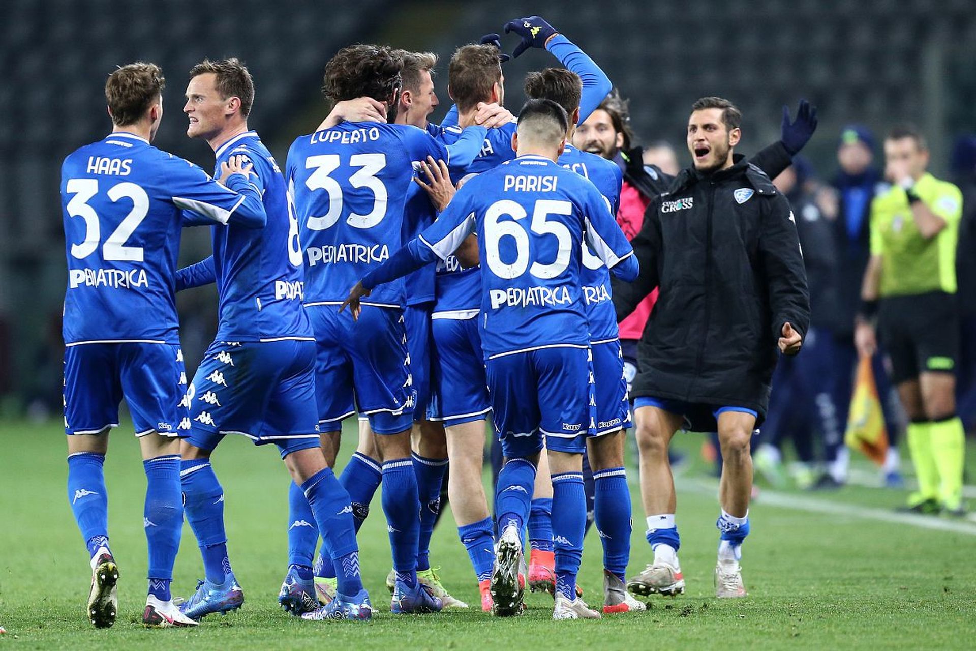 尼诺则坚持 尼诺则坚持